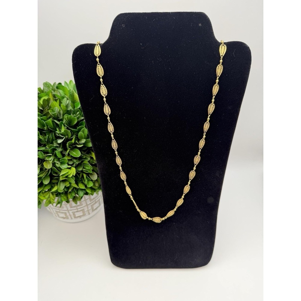Vintage 1990s Trifari Goldtone Filigree Teardrop Link Necklace – Signed Trifari